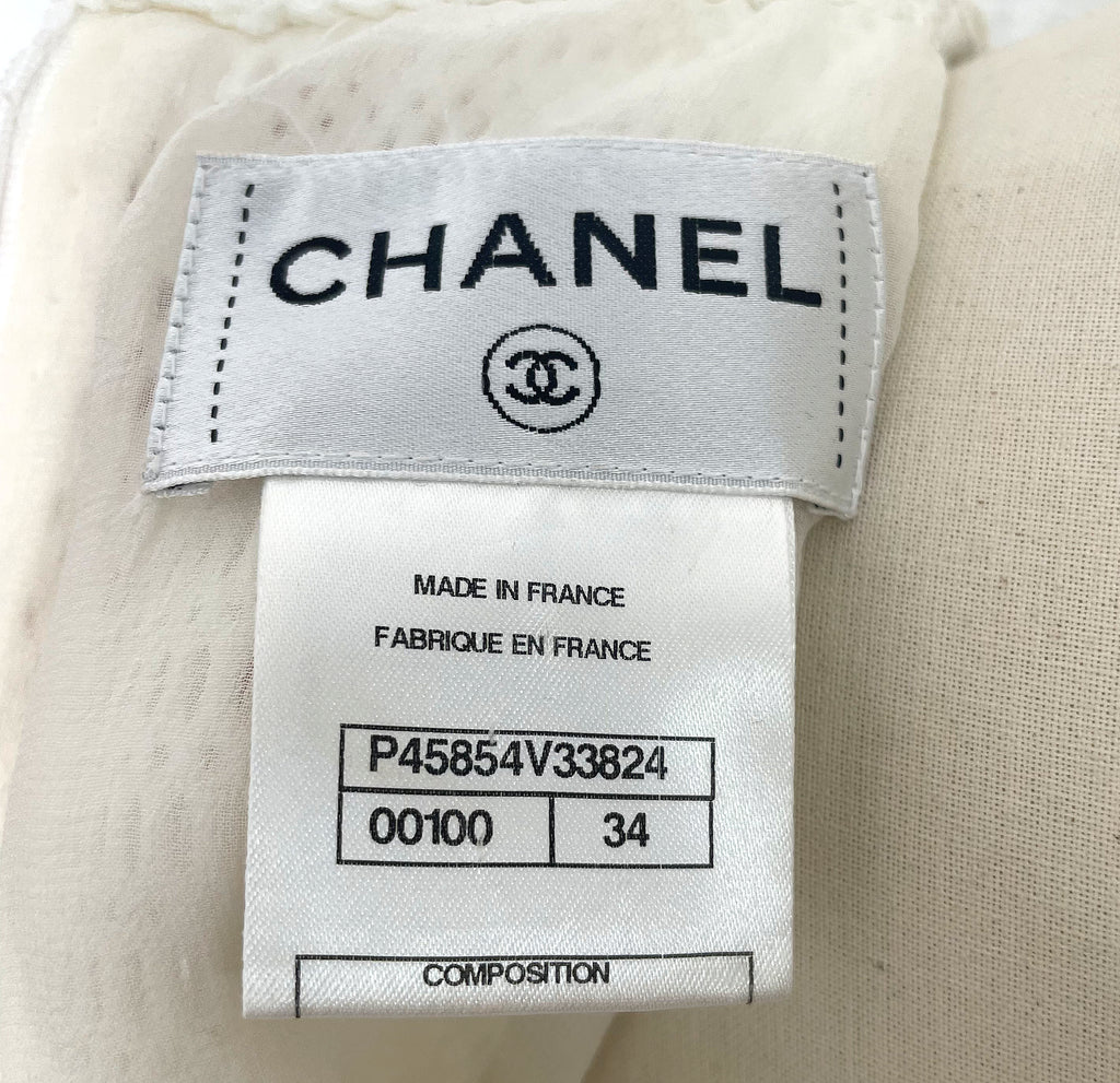 CHANEL CHANEL - Sleeveless White Mini Dress - ALE PARIS Luxury Vintage