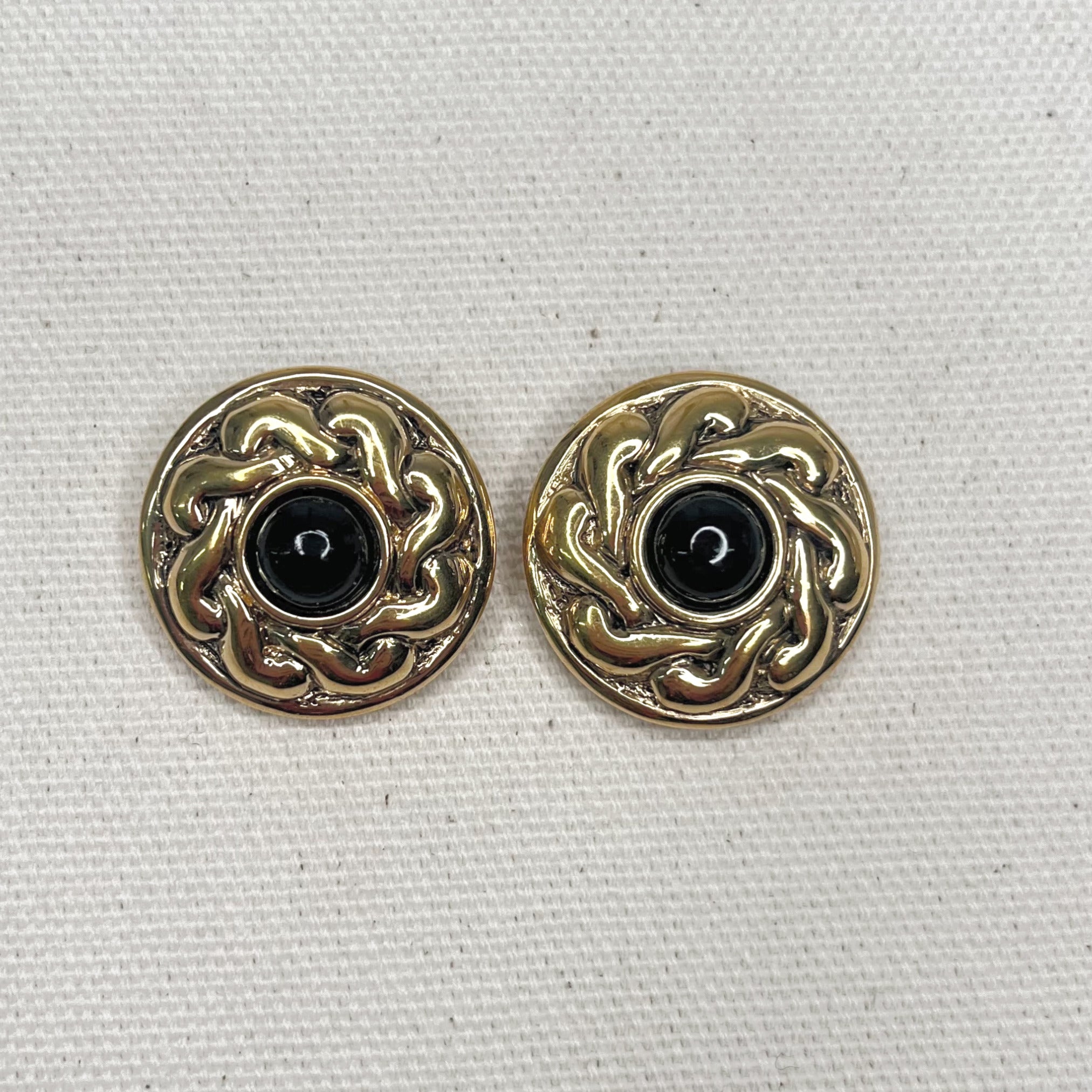 CHLOÉ CHLOE - Black Round Clip Earrings - ALE PARIS Luxury Vintage