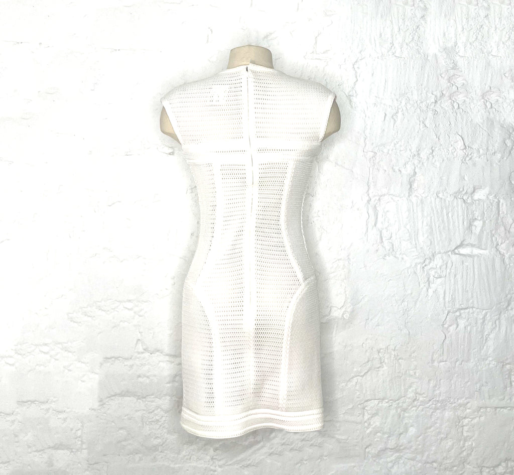 CHANEL CHANEL - Sleeveless White Mini Dress - ALE PARIS Luxury Vintage