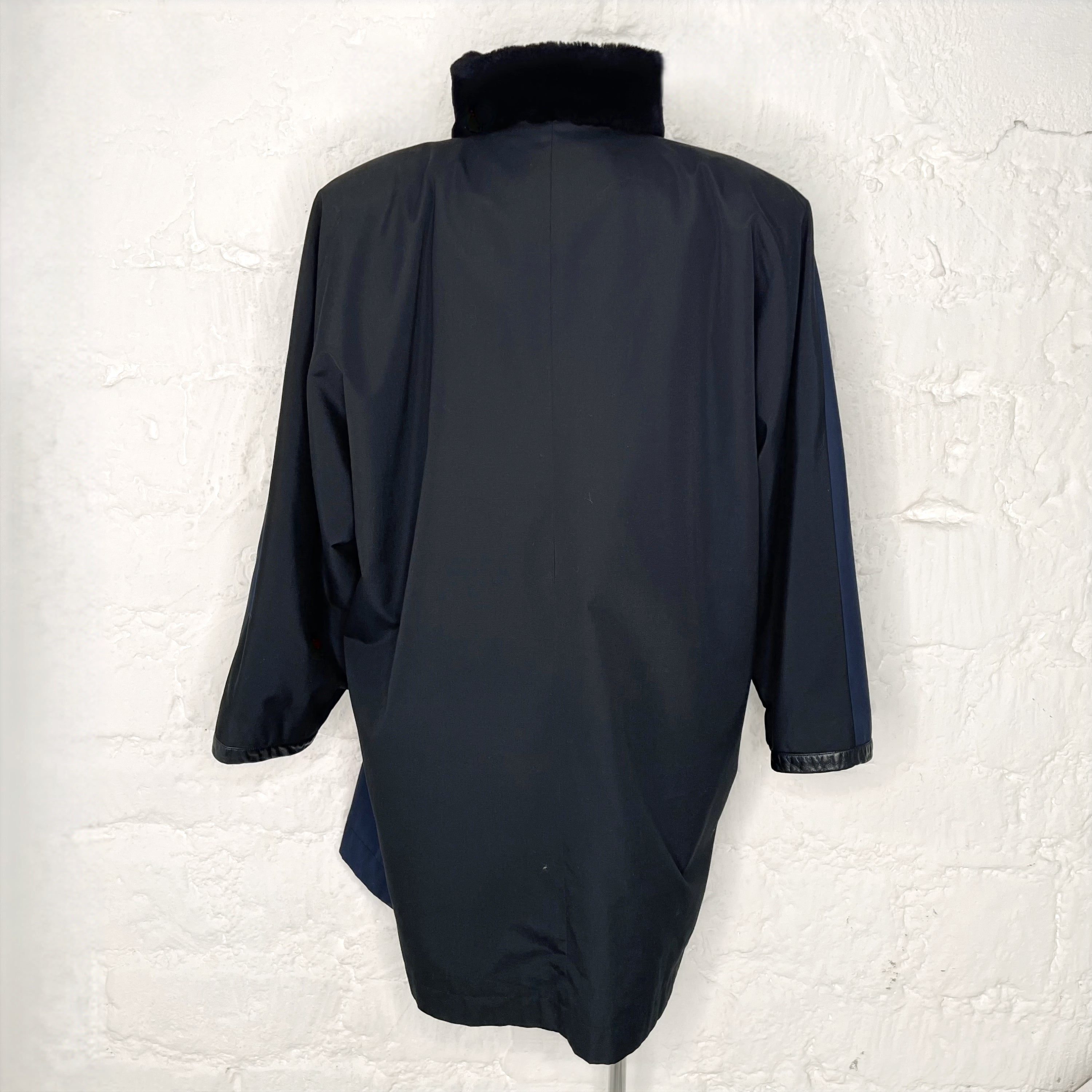 YVES-SAINT-LAURENT YVES SAINT LAURENT - Black And Navy Coat - ALE PARIS Luxury Vintage