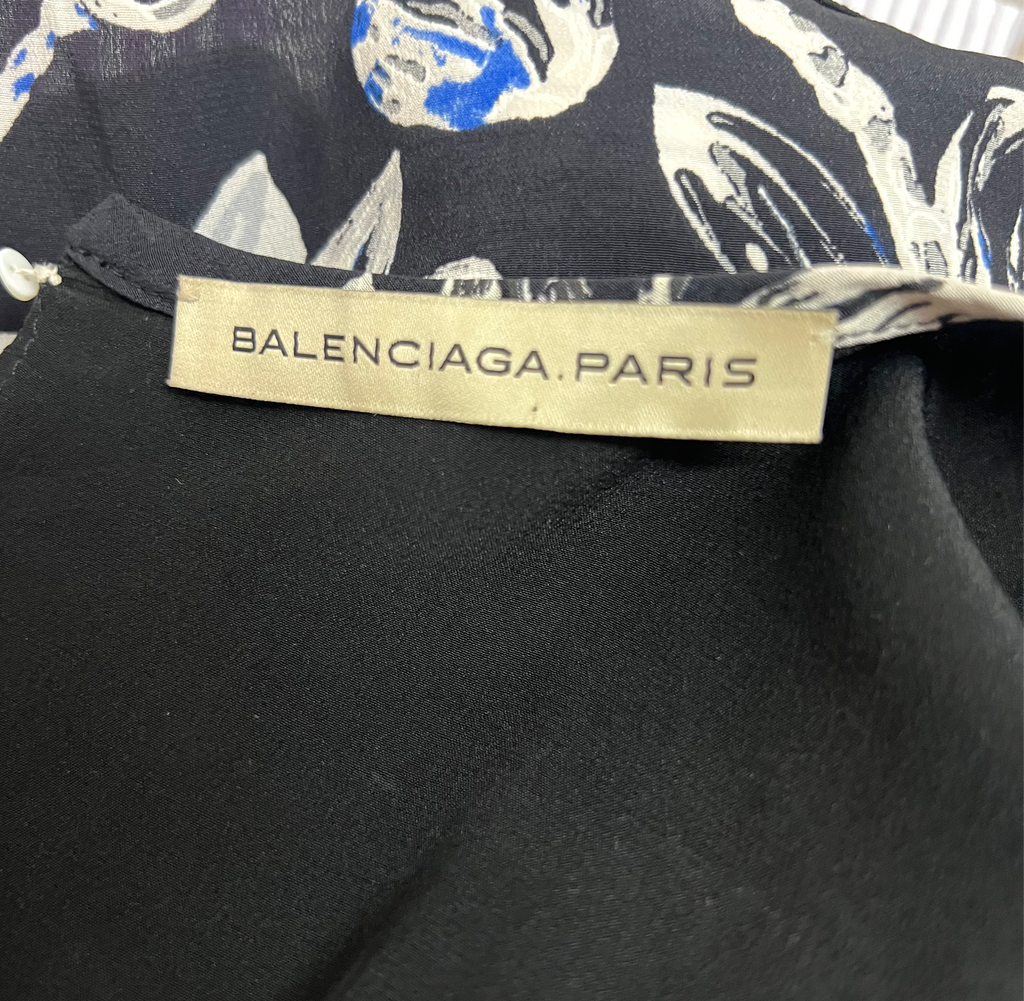 BALENCIAGA BALENCIAGA - Sleeveless Floral Black And White Blouse - ALE PARIS Luxury Vintage