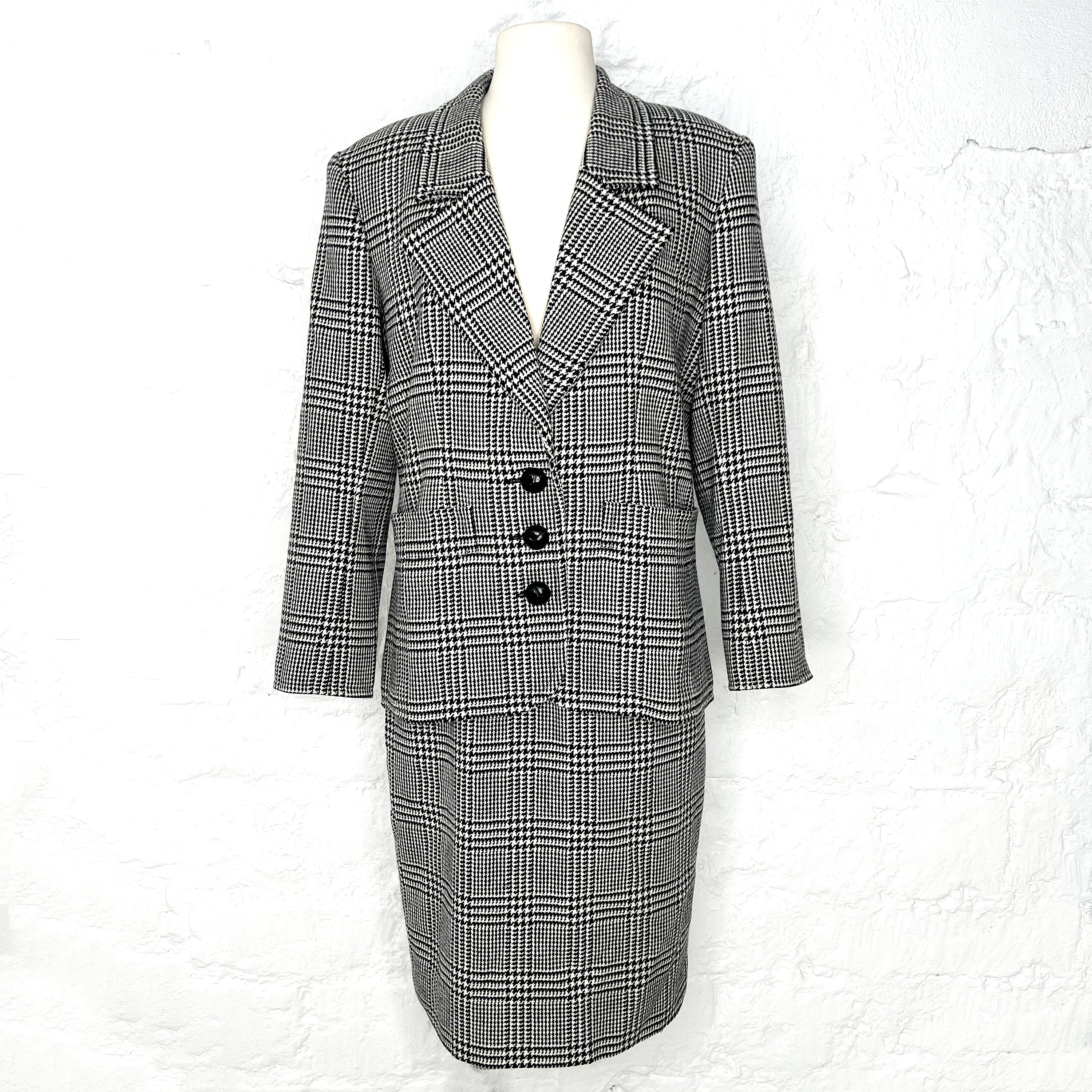 YVES SAINT LAURENT YVES SAINT LAURENT - Houndstooth Pattern Set - ALE PARIS Luxury Vintage
