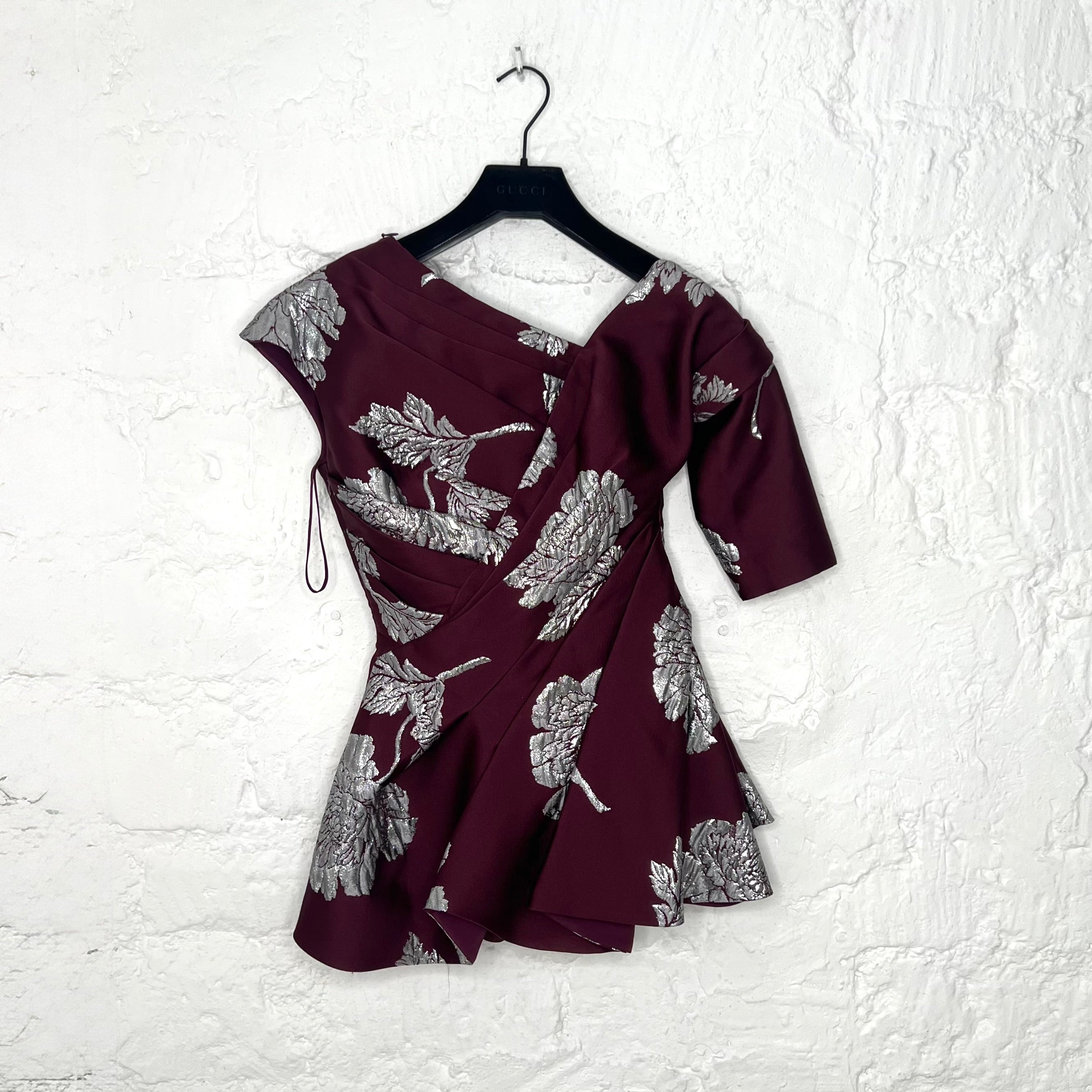 ALEXANDER MCQUEEN - Burgundy peplum silver flower printed dress