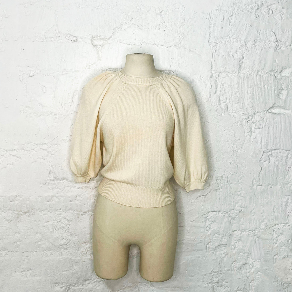 CHRISTIAN DIOR - Cream white sweater with puff sleeves