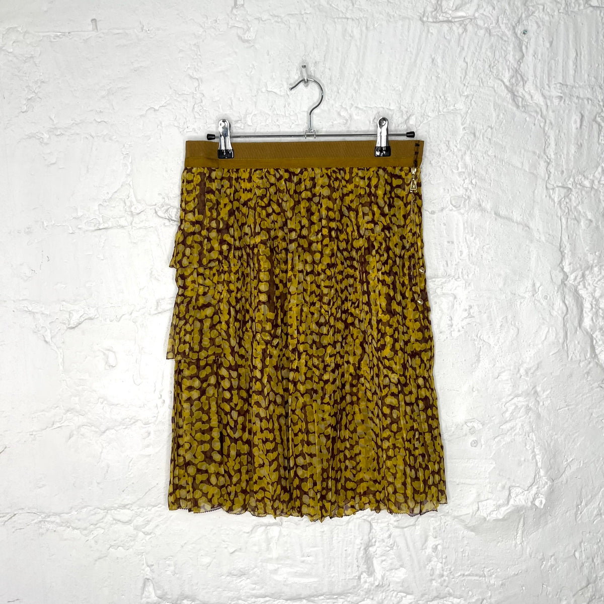 LOUIS VUITTON - Yellow / plum pleated print skirt