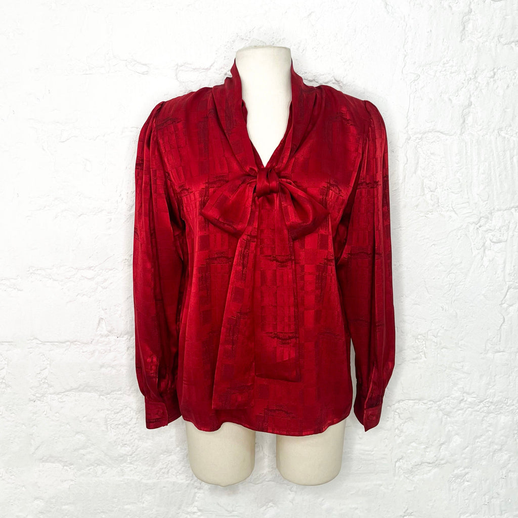 YVES SAINT LAURENT - Bright shirt with bow collar