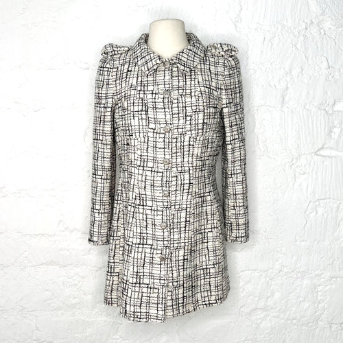 CHANEL CHANEL - Black and white long tweed coat - ALE PARIS Luxury Vintage