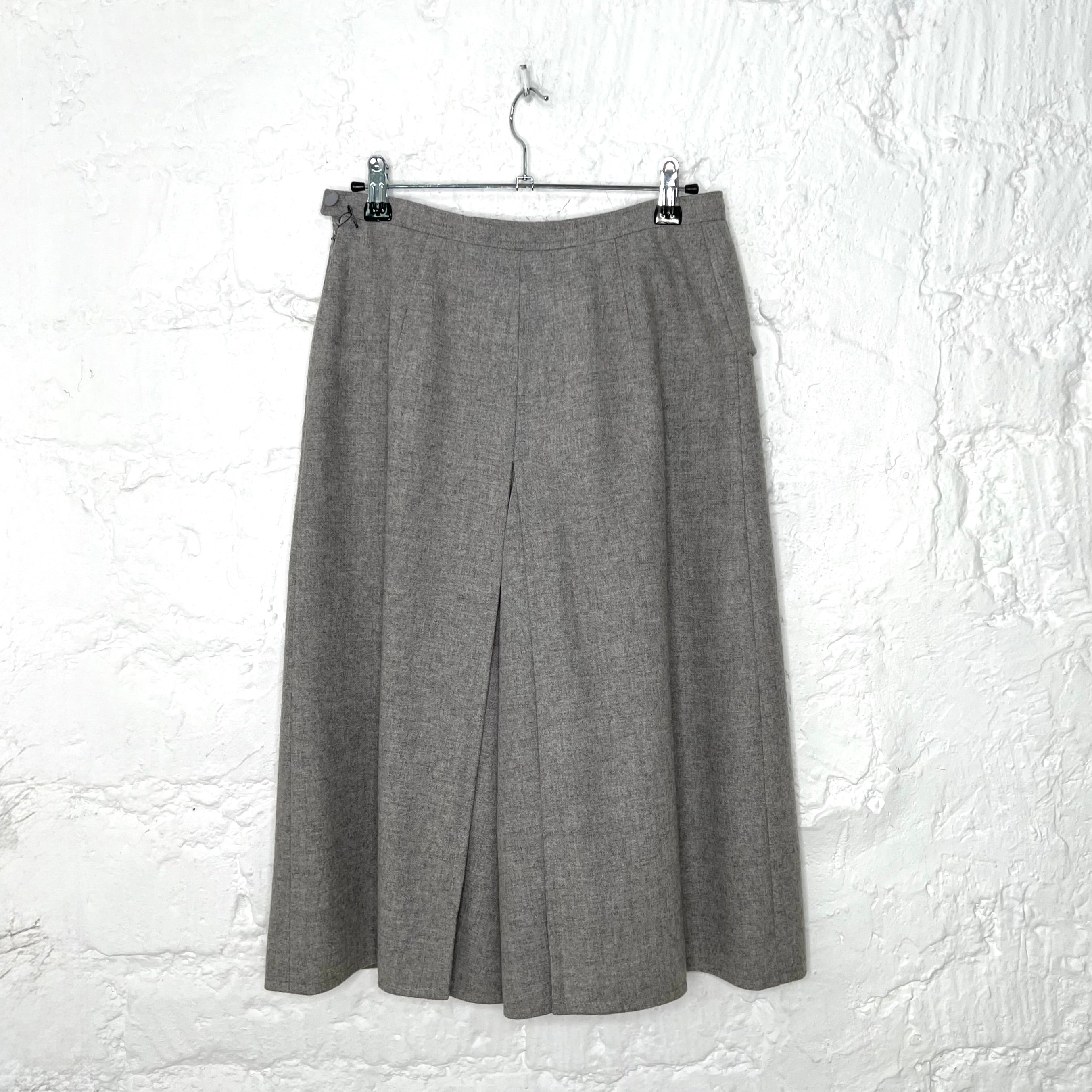 COURRÈGES - Grey pleated skirt
