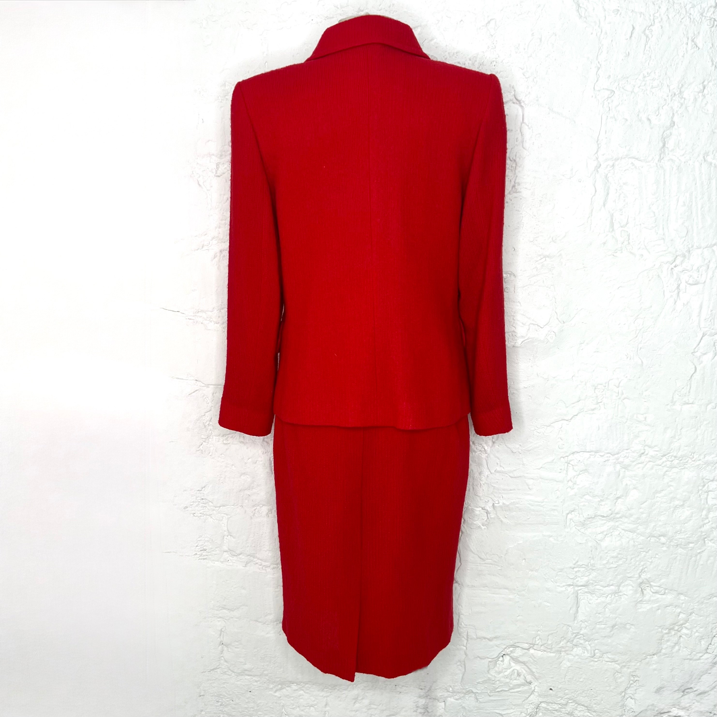YVES SAINT LAURENT - Red vintage tailored set